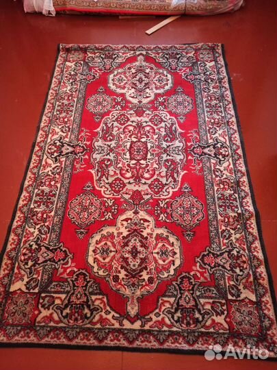 Ковер шерстяной