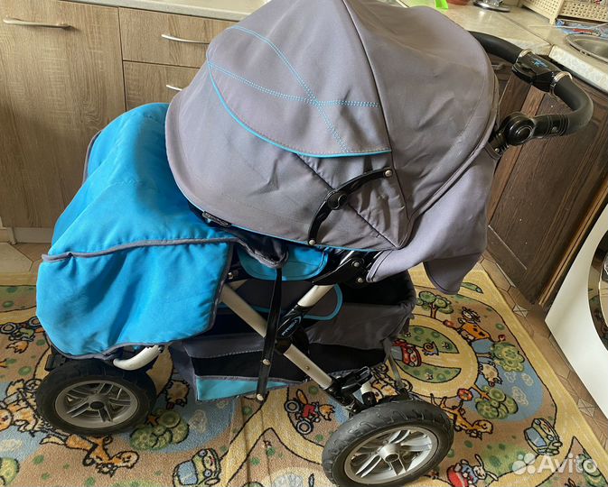 Прогулочная коляска prism