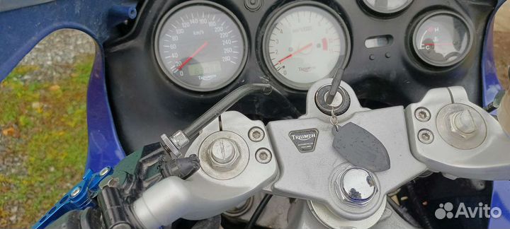 Triumph sprint ST 955I 2003г