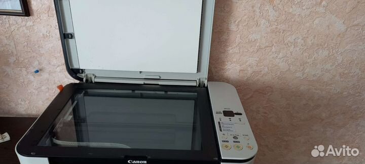 Цветной струйный принтер canon