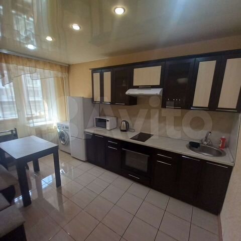 1-к. квартира, 43 м², 2/9 эт.