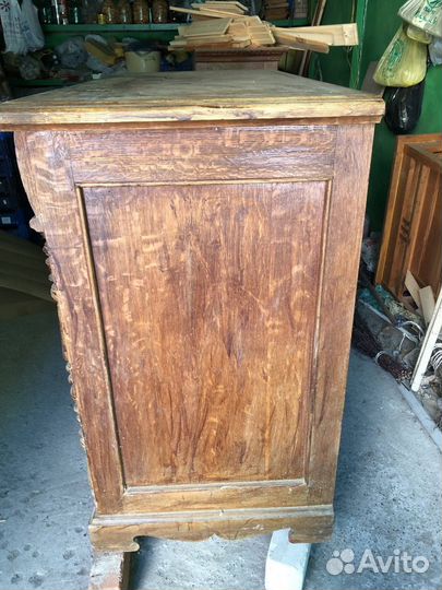 Старинный буфет