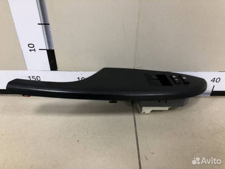 Блок управления стеклоподъемниками Toyota Corolla