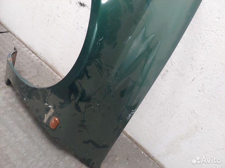 Крыло Renault Clio, 1999