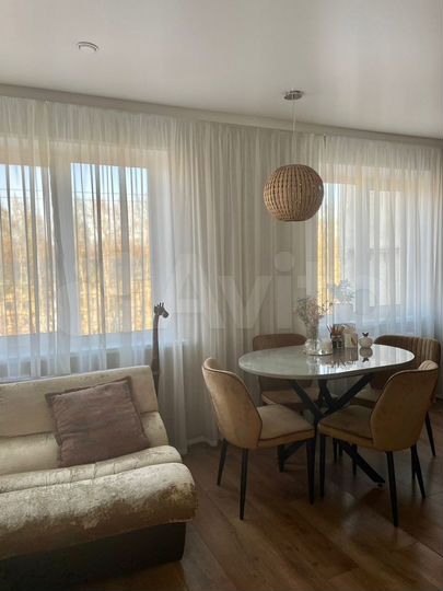 4-к. квартира, 70 м², 6/9 эт.