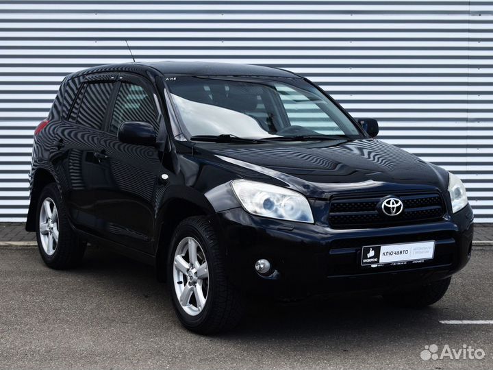 Toyota RAV4 2 AT, 2006, 221 000 км