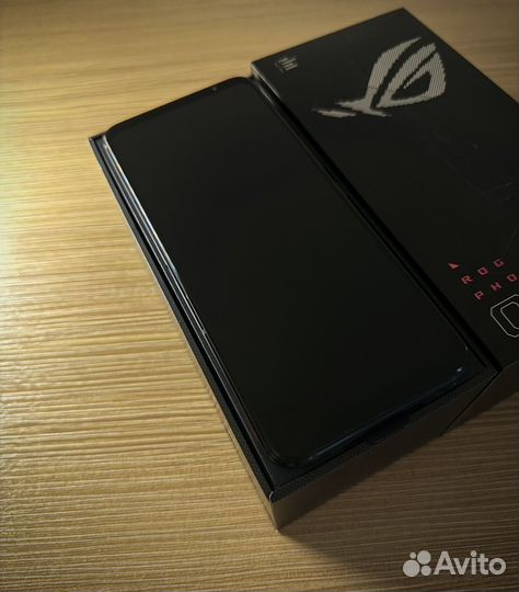 Asus ROG Phone 6, 16/512 ГБ