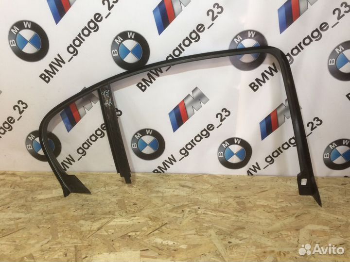 BMW E90 Рамка двери задняя правая с Японии