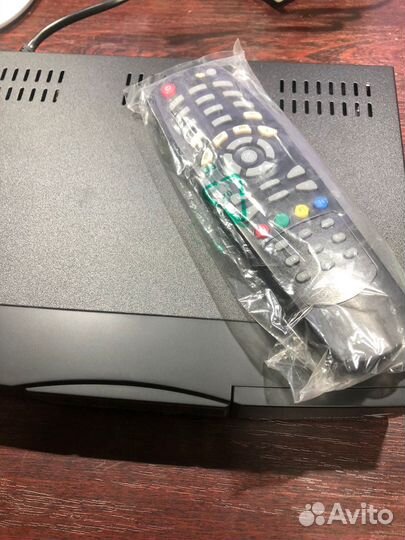 Цифровой спутниковый ресивер continent CSD-03/IR