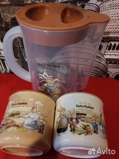 Кувшин, цветное стекло