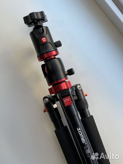 Штатив zomei m8