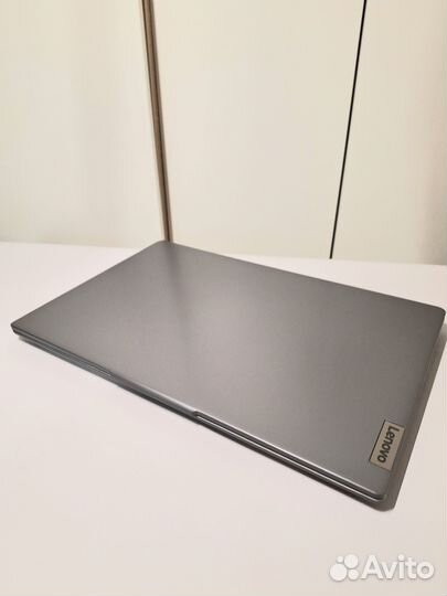Ноутбук Lenovo ideapad slim 3