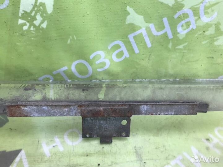 Стекло двери переднее правое Vw Transporter T4 AAB