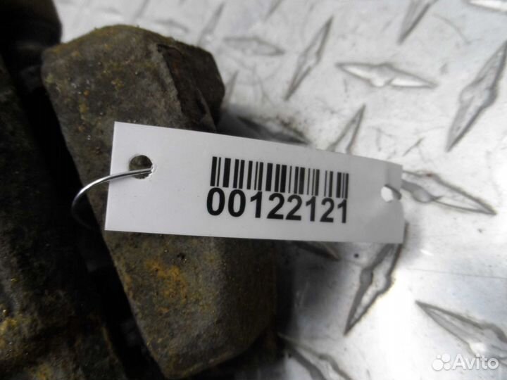 Суппорт передний левый Renault Duster 1 HS