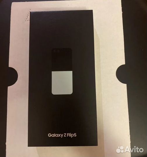 Samsung Galaxy Z Flip5, 8/512 ГБ