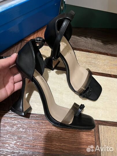 Туфли женские