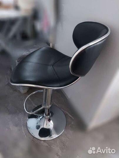Стул барный стул визажиста б.у