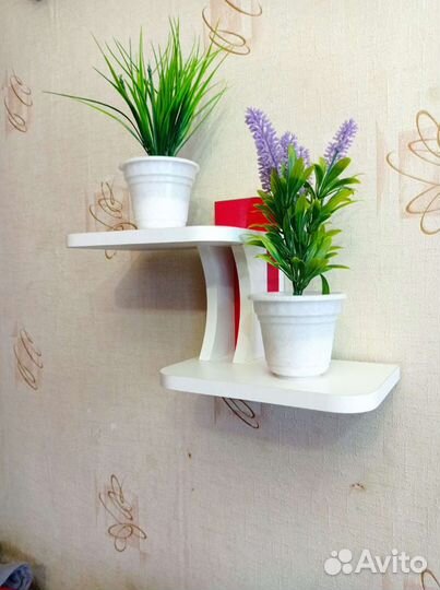 Навесные полки для цветов