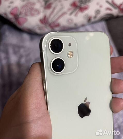iPhone 12 mini, 64 ГБ