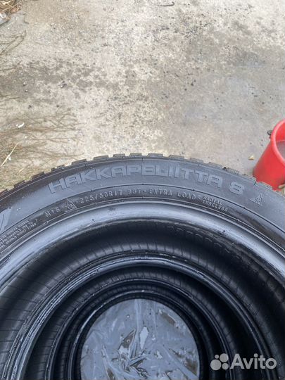 Nokian Tyres Hakkapeliitta 8 225/50 R17