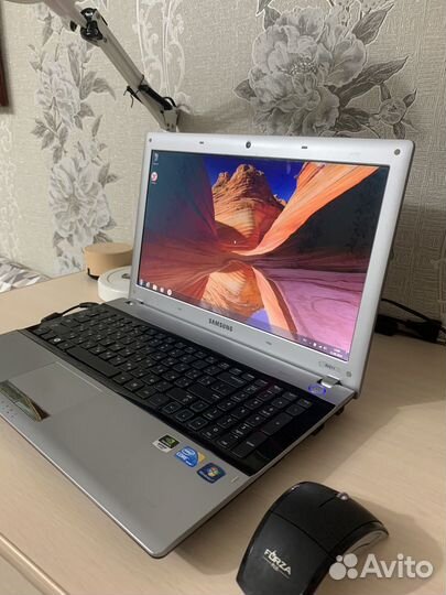 Ноутбук samsung rv511 на i3