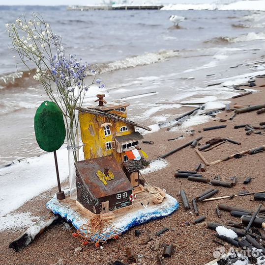 Композиция с колбой для сухоцветов (дрифтвуд)