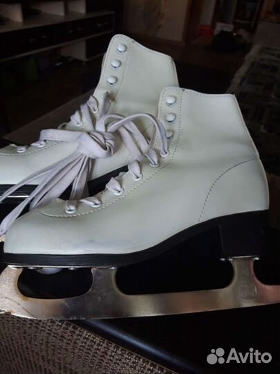 Коньки фигурные