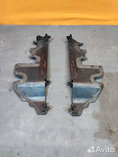 Воздуховод радиатора Volkswagen Tiguan 5N1