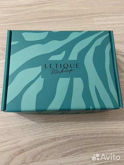 Коробка подарочная от letique