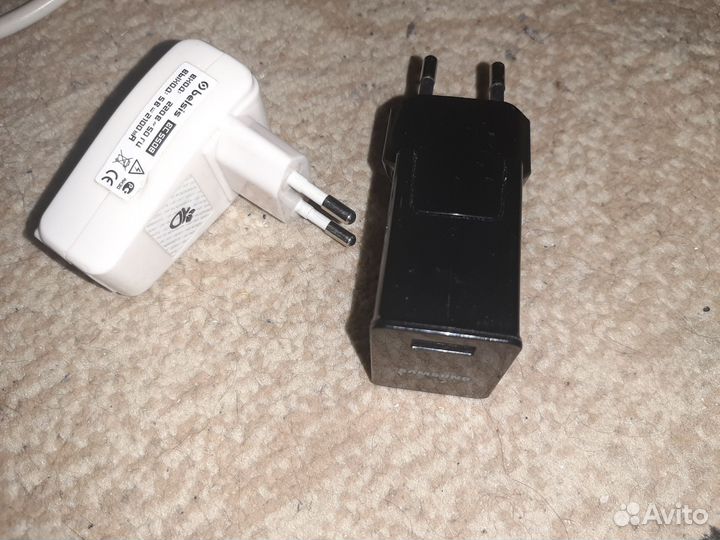 Зарядные устройства 2 шт