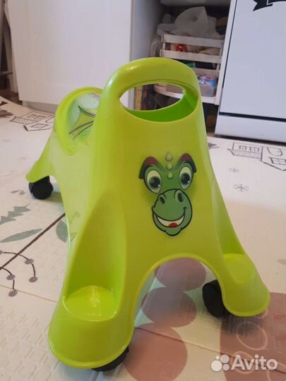 Игрушка каталка