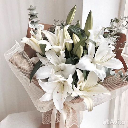 Букеты из лилий