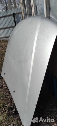 Капот nissan bluebird