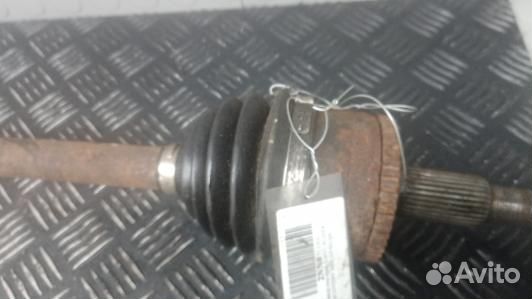 Привод передний правый land rover discovery 4 (2NN08N101)