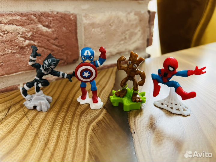 Киндеры Marvel 2021-2022