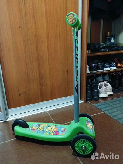 Самокат детский трехколесный