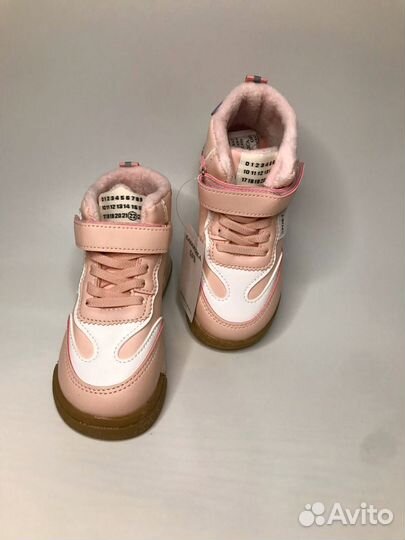 Ботинки для девочки