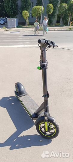 Электросамокат Hiper triumph m120