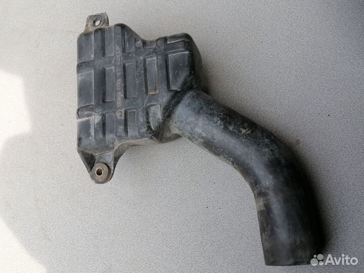 Резонатор возд.ф-ра 96143828 Daewoo Nexia 2008-16