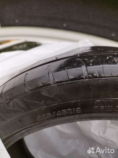 Ecovision WV-06 225/45 R19