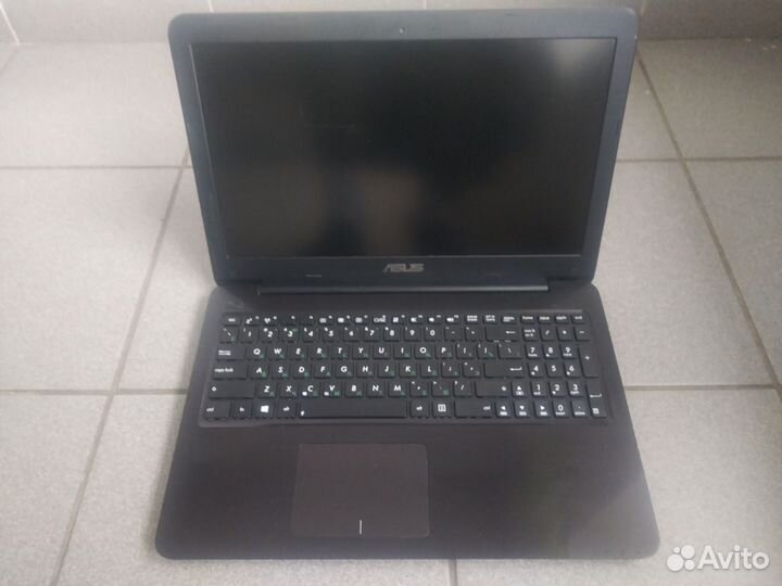 Ноутбук Asus i3-6100u/gt940mx