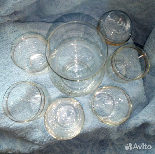 Графин с рюмками