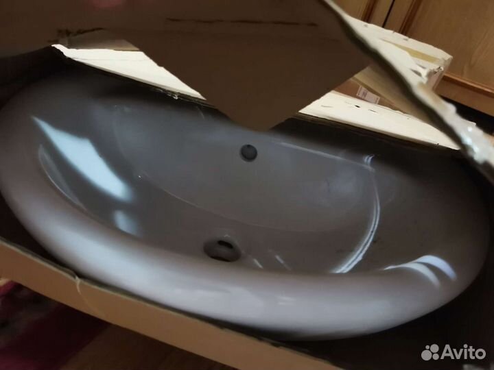 Раковина с пьедесталом