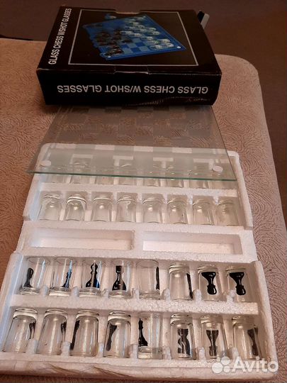 Шахматы набор рюмок подарочный