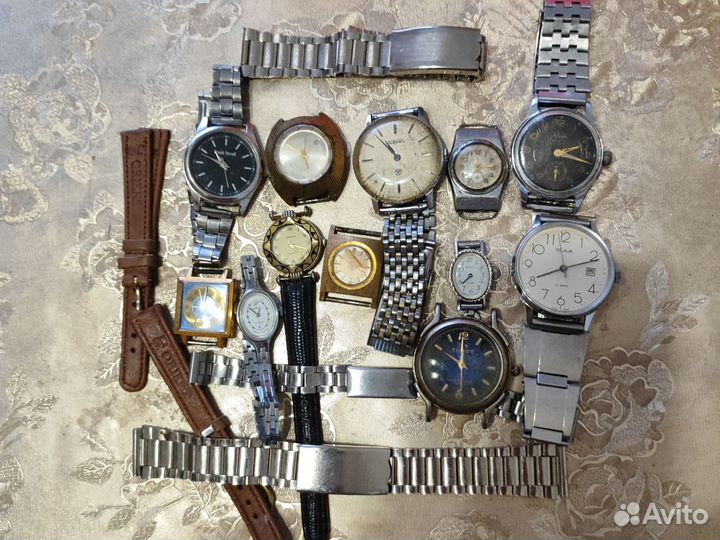 Наручные советские часы