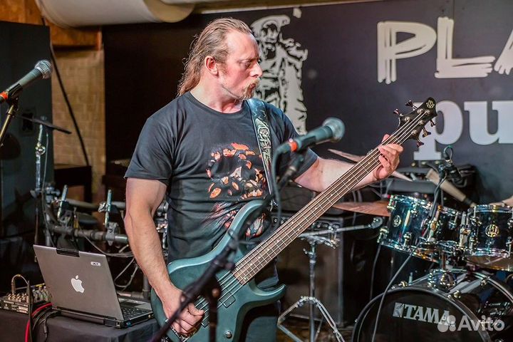 Слесарь или начальник отдела (Начальник цеха)