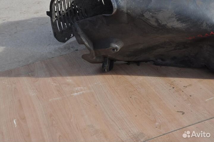 Подкрылок задний левый mercedes-benz E-class W211