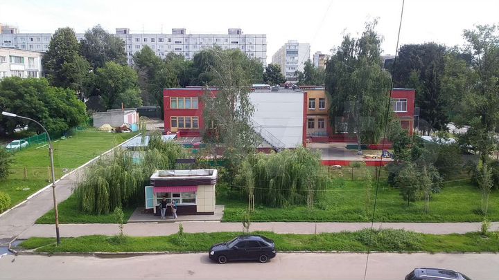 2-к. квартира, 53 м², 4/10 эт.