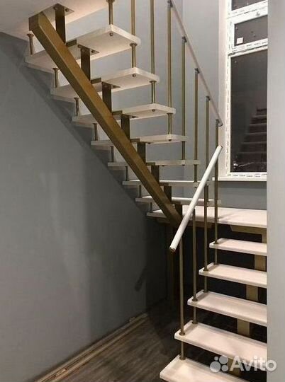 Лестница для офиса