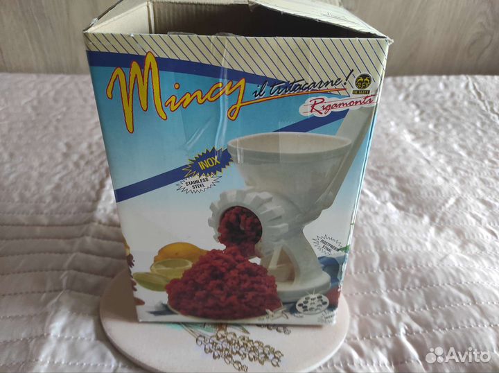 Мясорубка Mincy inox rigamonti(новая)
